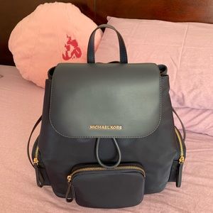 -SOLD- 🆕 MIchael Kors Abbey Cargo Backpack